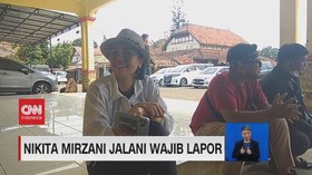 VIDEO: Nikita Mirzani Jalani Wajib Lapor