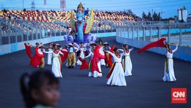 FOTO: Warna Baru Jakarnaval 2022 Usai Dua Tahun Absen Disetop Pandemi