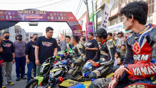 Wali Kota Medan menyebut Street Race Kolaborasi Medan Berkah (KMB) digelar untuk mengajak anak-anak muda untuk berkompetisi ketimbang melakukan balapan liar.