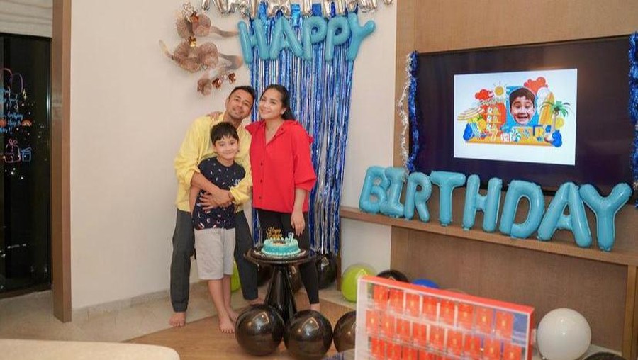 Rafathar Ulang Tahun ke-7, Raffi Ahmad dan Nagita Siapkan Kue Spesial Rafathar Ulang Tahun ke-7, Raffi Ahmad dan Nagita Siapkan Kue Spesial