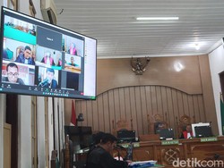 Korupsi Pengadaan Gas 3 Kg, Kades Aek Nabara Dituntut 2 Tahun Penjara