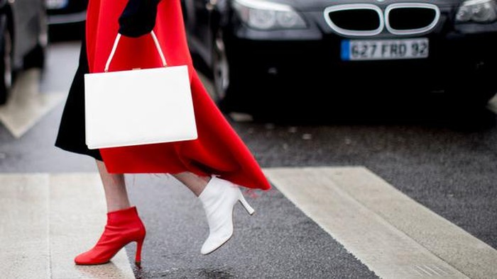 Siap Meriahkan HUT RI ke-77? Lengkapi Penampilanmu dengan Aksesori Serba Merah Putih Berikut Ini Yuk!