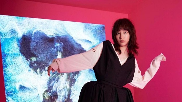 Simak Gaya Paling Gemini ala Suzu Hirose Simak Gaya Paling Gemini ala Suzu Hirose
