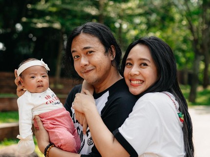 Pamer Postpartum Body, Dea Ananda Akui Bersyukur dan Tetap Percaya Diri