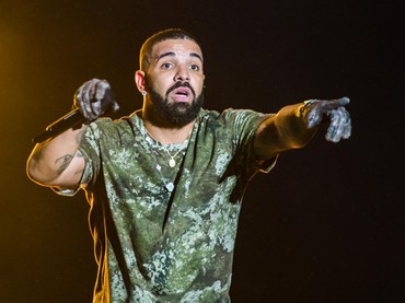 img-title Drake Berhasil Pecahkan Rekor The Beatles lewat Lagu 'Staying Alive'