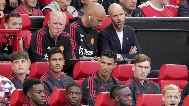 Hubungan renggang Cristiano Ronaldo dengan Erik Ten Hag di Manchester United kembali mengundang rumor perpisahan CR7 dengan The Red Devils.