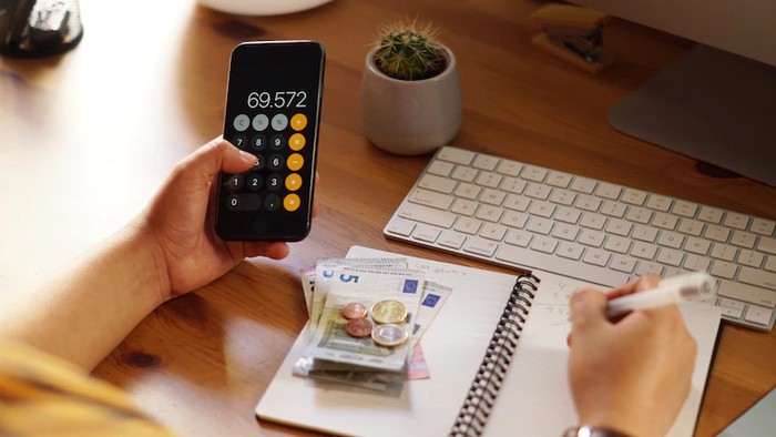 Harga Mie Instan Naik, Simak 5 Kiat Menghemat Keuangan buat Anak Kos Agar Selamat Sampai Akhir Bulan!