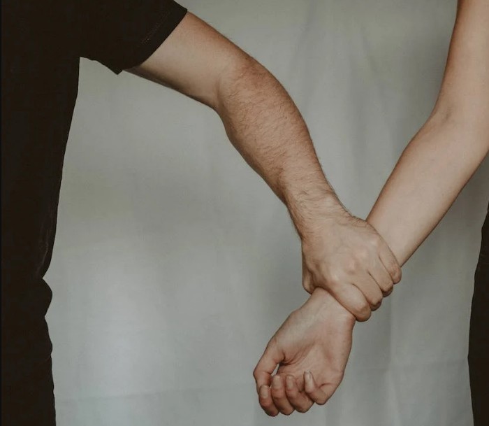 Ilustrasi: kasus kekerasan pada perempuan/ Foto: pexels.com/Anete Lusina