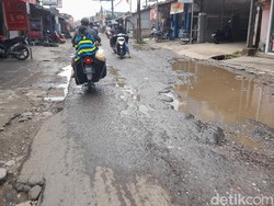 Perbaikan Lanjutan Jl Pabuaran Bogor Tunggu Dinding Penahan Tanah Kelar
