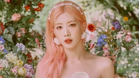 KimLip LOONA Cabut dari Panggung karena Ribut Fan Chant