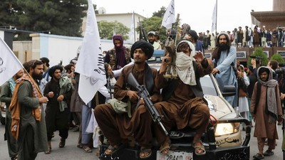 Taliban Hukum Cambuk Belasan Warga Afghanistan