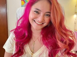 Marshanda Gandeng Tangan Cowok, Pacar Baru?