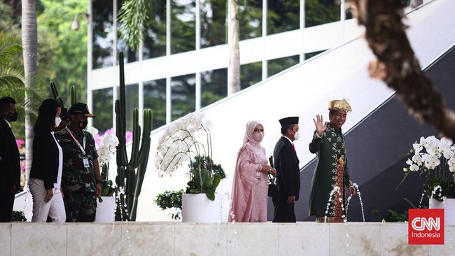 Presiden RI Joko Widodo dan Wapres Ma'ruf Amin terlihat sudah berada di kompleks parlemen untuk mengikuti sidang tahunan MPR.