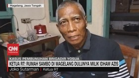 VIDEO: Timsus Bareskrim Polri Periksa Rumah Sambo di Magelang