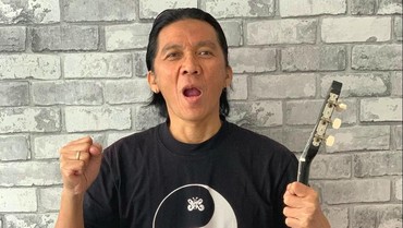 img-title Ayah Bimbim Meninggal Dunia, Slank: Semoga Amal Ibadah Beliau Diterima di SisiNya