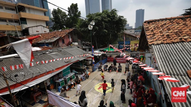 Kemeriahan lomba agustusan, mulai lomba makan krupuk hingga balap karung, digambarkan dalam Google Doodle terkait peringatan kemerdekaan Indonesia yang ke-78.