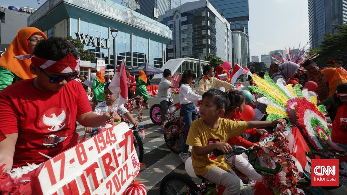 FOTO: Semarak Warga Rayakan HUT Kemerdekaan RI