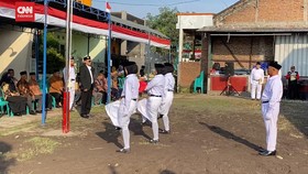 VIDEO: Mantan Napi Teroris di Semarang Gelar Upacara HUT RI Ke-77