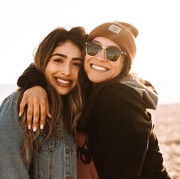 5 Zodiak yang Paling Cocok Dijadikan Sahabat, Siap Sedia Dengarkan Segala Curhatan!