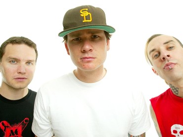 Mark Hoppus Buka Lebar Pintu Blink-182 untuk Tom Delonge Kembali