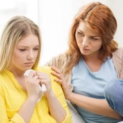 Jangan Dipendam Sendiri, Ini 5 Manfaat Curhat Bagi Kesehatan Mental