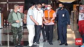 KPK Tahan Eks Walkot Cimahi Ajay Terkait Kasus Suap Robin Pattuju