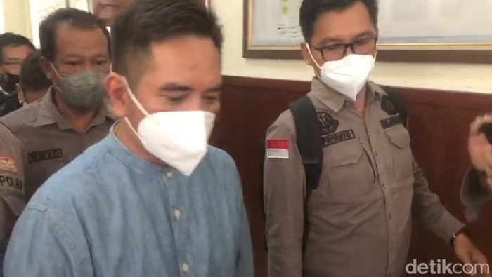 Mas Bechi tiba di Pengadilan Negeri Surabaya