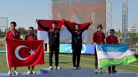 Riau Ega/Rezza Raih Emas di ISG 2022, Kado Indah HUT Kemerdekaan RI