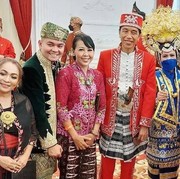 Potret Para Artis Tanah Air yang Hadir di Perayaan Hari Kemerdekaan di Istana Negara! Busana Daerah dan Kebaya Merah Jadi Outfit Favorit!