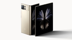 Xiaomi Gaet Leica Buat Ponsel 'Layar Lipat Tertipis', Tantang Samsung?