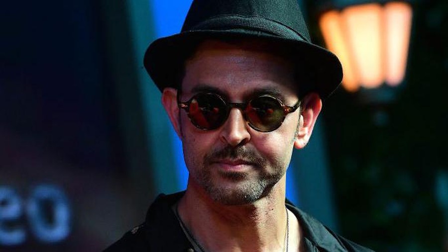 Bollywood actor Hrithik Roshan attends the press conference for Amazon upcoming American fantasy television series The Lord of the Rings: The Rings of Power in Mumbai on August 18, 2022. (Photo by Sujit JAISWAL / AFP) (Photo by SUJIT JAISWAL/AFP via Getty Images)