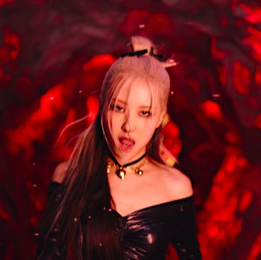 Rose BLACKPINK Tak Bisa Tidur Jelang 'Pink Venom' Rilis