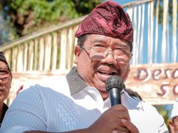 Curhat Bupati PAS soal Banyaknya Putra Daerah Bekerja di Luar Buleleng