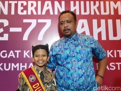 Abah Lala Cendol Dawet, Penggubah Ojo Dibandingke yang Bikin Ambyar Istana