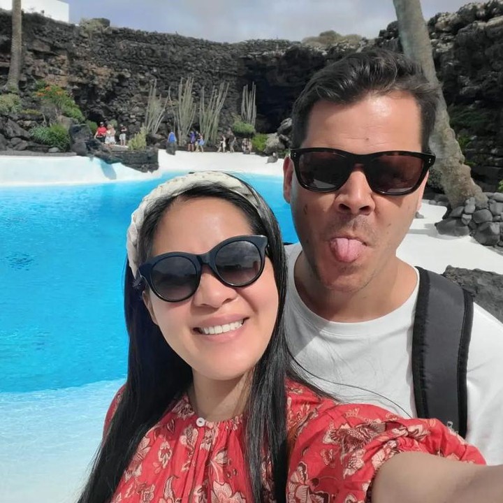 <p>Lebih tepatnya, pasangan yang menikah pada di akhir tahun 2021 ini memilih menghabiskan waktu untuk liburan musim panas dengan berwisata ke Pulau Lanzarote yang merupakan bagian administratif dari negara Spanyol. (Foto: Instagram @graciaz14)<br /><br /><br /></p>