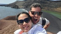 <p>Gracia Indri dan sang suami bule, Jeffrey Slijpen, saat ini sedang menikmati momen liburan bersama, Bunda. (Foto: Instagram @graciaz14)<br /><br /><br /></p>