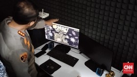 Anak Ibu Tukang Sayur yang Diciduk karena Judi Online: Itu Uang Jualan
