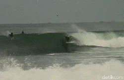 Cimaja Independence Surf, Kompetisi Selancar Lokal Rasa Internasional