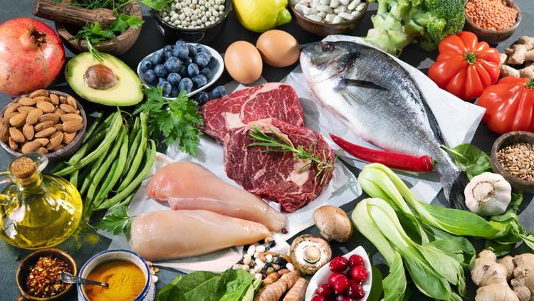 Tips makan anak 7 Tips Mudah Berikan Makanan Sehat pada Anak yang Gampang Ditiru