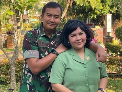 7 Foto Terbaru Joy Tobing Usai Dinikahi TNI, seragam Ibu Persit Bikin Pangling