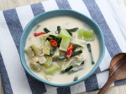 12 Menu Angeun Khas Jawa Barat, Cara Pembuatan dan Manfaatnya