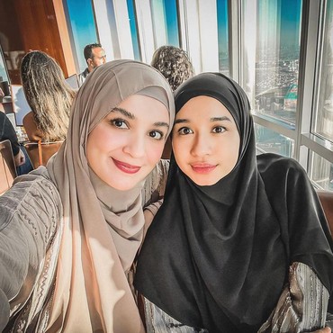 Shireen Sungkar Bingung Isu Laudya Cynthia Bella Nikah di Dubai Jadi Heboh