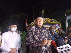 SBY Kenang Jasa-jasa Hermanto Dardak di Kabinet Indonesia Bersatu II