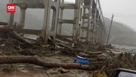 VIDEO: Qinghai China Banjir Bandang, 17 Orang Dinyatakan Hilang