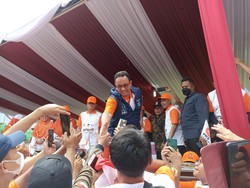 Mardani soal Teriakan Presiden: Kader PKS Jatuh Cinta ke Anies