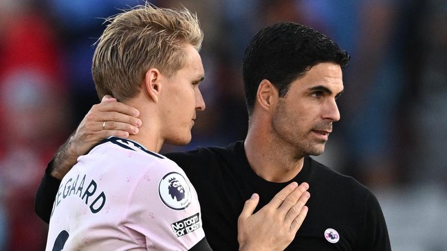 Setelah tiga pekan berjalan, Arsenal jadi satu-satunya tim yang masih menjaga rekor sempurna di Liga Inggris.