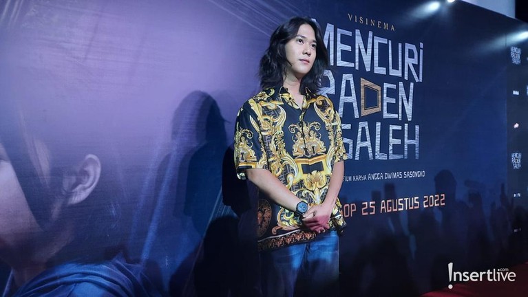 Komplotan Mencuri Raden Saleh di Red Carpet Dwi Sasono Tio Pakusadewo Ganindra Bimo Ari Ilham Umay Shahab Angga Yunanda Iqbaal Ramadhan