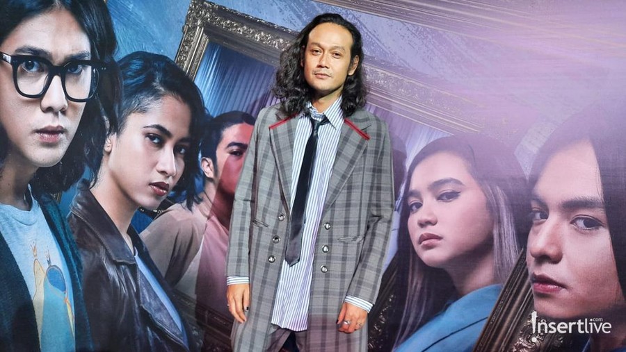 Komplotan Mencuri Raden Saleh di Red Carpet Dwi Sasono Tio Pakusadewo Ganindra Bimo Ari Ilham Umay Shahab Angga Yunanda Iqbaal Ramadhan