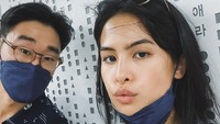 7 Potret Maudy Ayunda Diajak Suami Makan Gurita yang Masih Bergerak di Korea