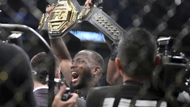 Leon Edwards mengalahkan Kamaru Usman pada UFC 286 di O2 Arena, London, Inggris, Minggu (19/3) pagi waktu Indonesia.